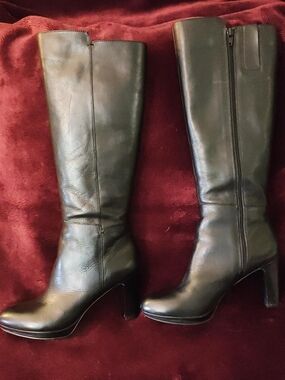 Nine West Black Leather Knee-High Heeled Boots